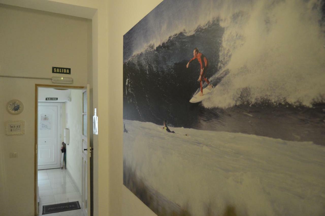 Little Surf House Hostel Las Palmas de Gran Canaria Bagian luar foto